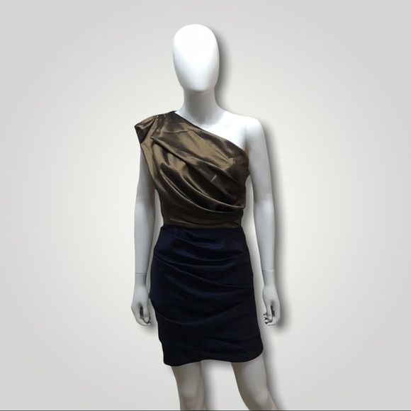 Halston Heritage One Shoulder Ruched Dress - Picture 3 of 9